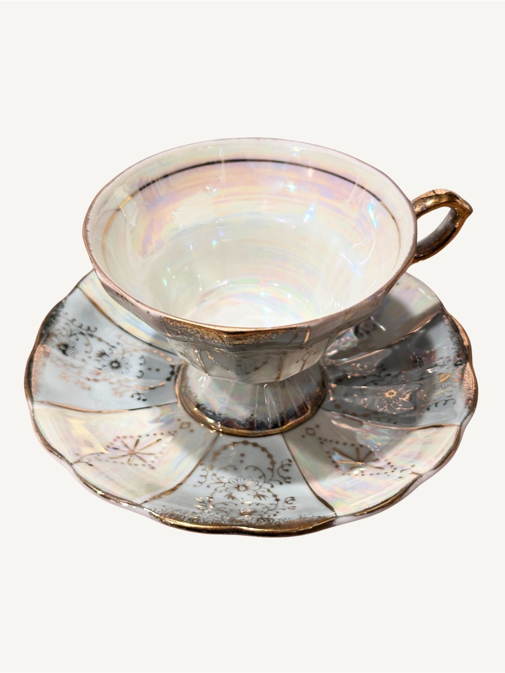 Vintage Royal Crown Arnart 55/905 Lusterware Footed Teacup & Saucer Iridescent